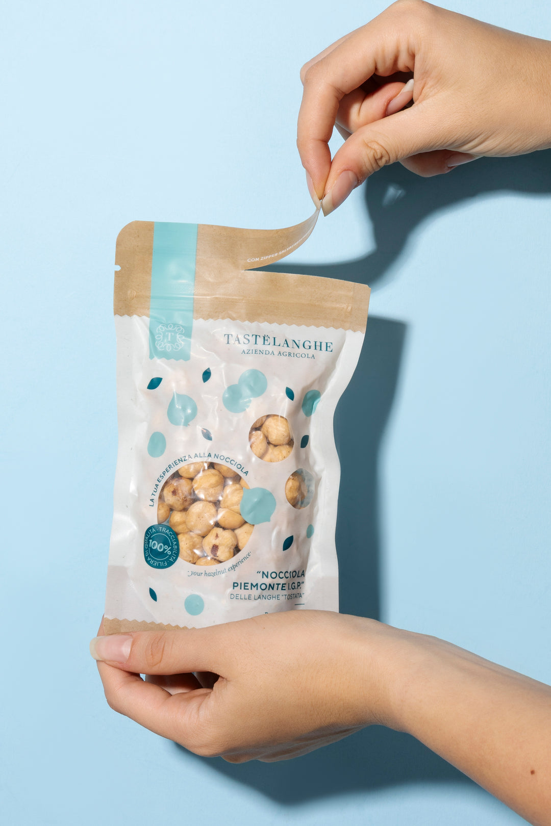 BOX Torta di Nocciole Tastëlanghe + Crema di Nocciole + Confezione Nocciole "Tostate" - Tastëlanghe Azienda Agricola