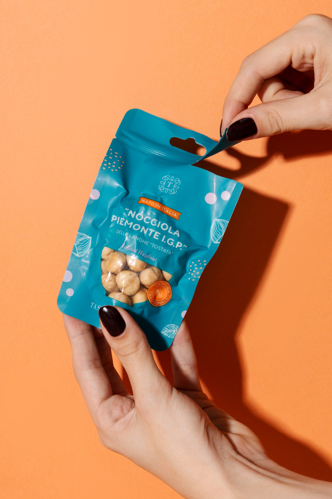 1 confezione di Snack Nocciola Piemonte IGP delle Langhe "Tostata" (30g) - Tastëlanghe Azienda Agricola