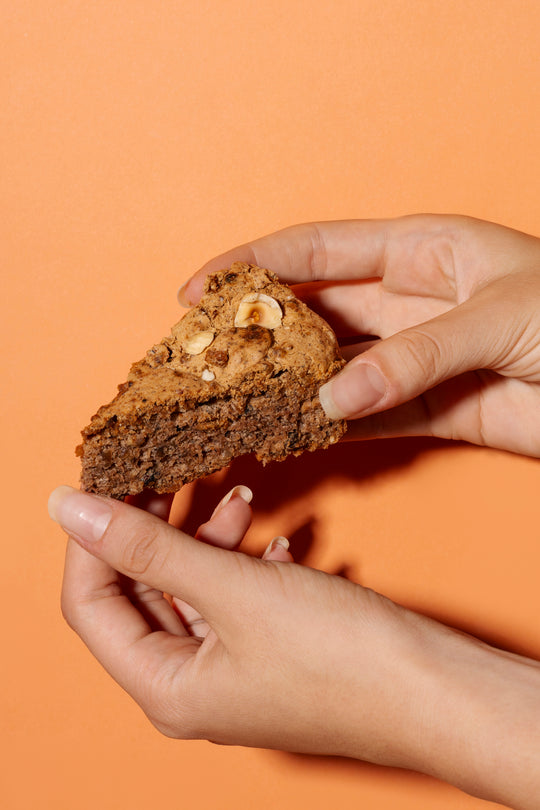 1 Torta di Nocciole Classica Tastëlanghe - Tastëlanghe Azienda Agricola