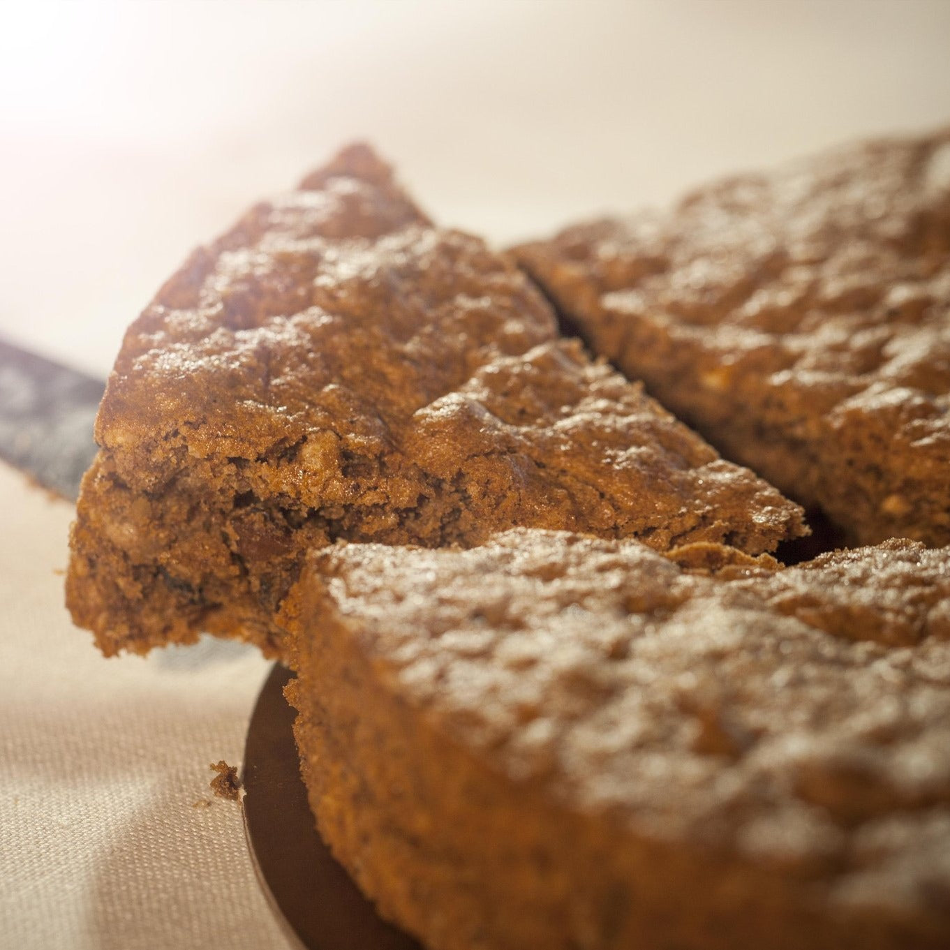 Torta di Nocciole Tastëlanghe (Box Torta) - Tastëlanghe Azienda Agricola